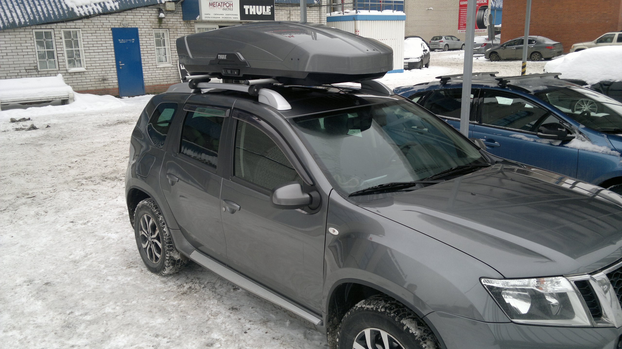 Nissan Terrano Thule Pacific 600